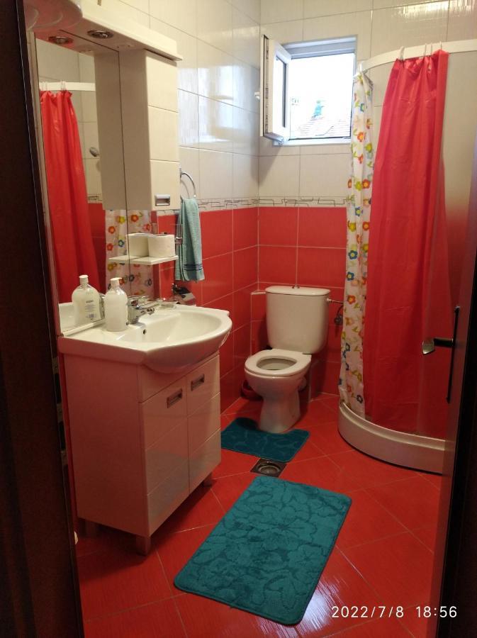 Buric Rooms Nikšić Exteriör bild