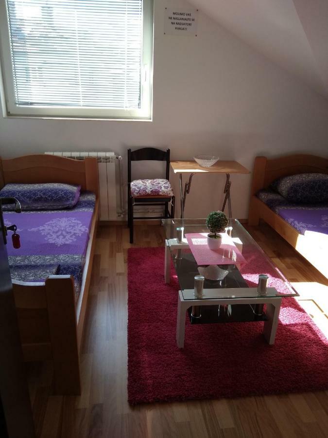 Buric Rooms Nikšić Exteriör bild